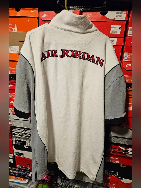 Jordan White Fleece Pullover with Black Tag - Picture 2 of 3